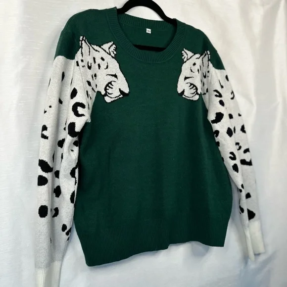 Green Leopard Print Sweater - Picture 11 of 11